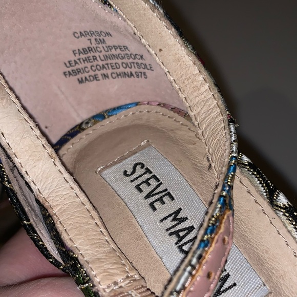 STEVE MADDEN Carrson Multi Color Floral Chunky Heels W/ Ankle Strap - Picture 6 of 7